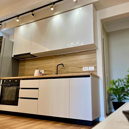 City Center Cozy Apartment Tirana Exteriör bild