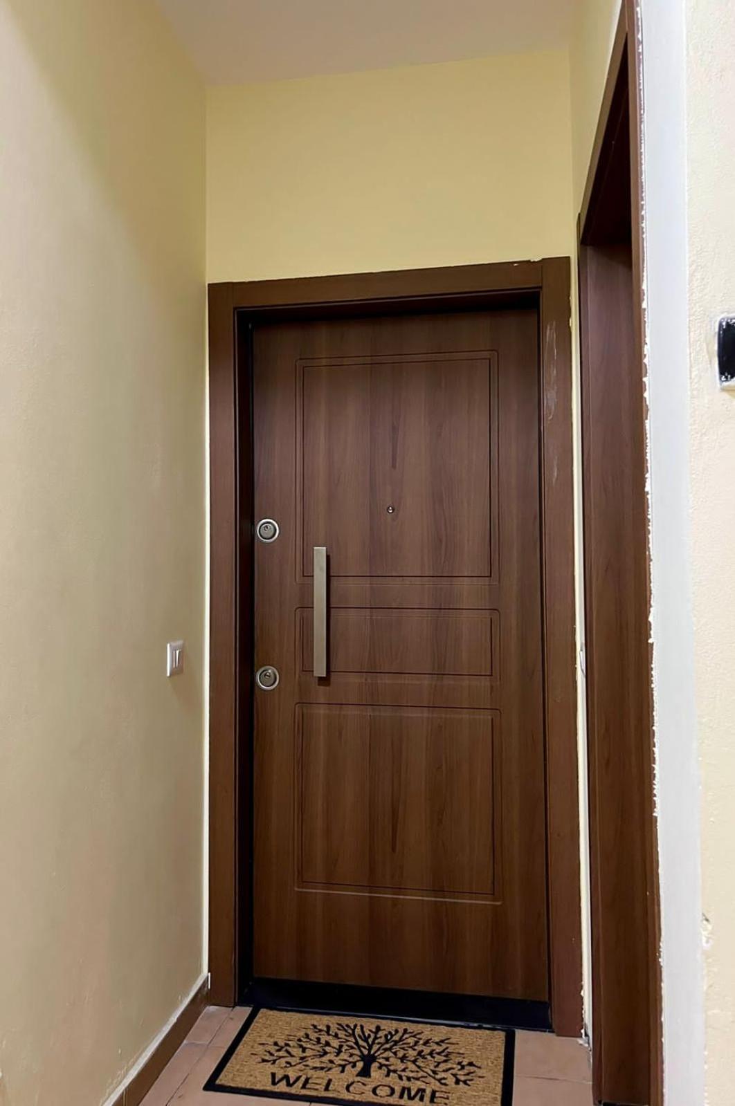 City Center Cozy Apartment Tirana Exteriör bild